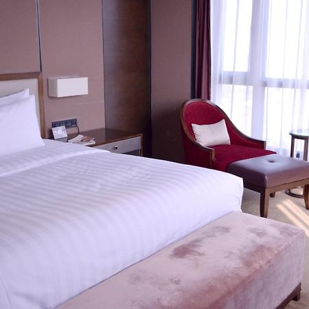 The Qube Hotel Shanghai Xinqiao Buitenkant foto